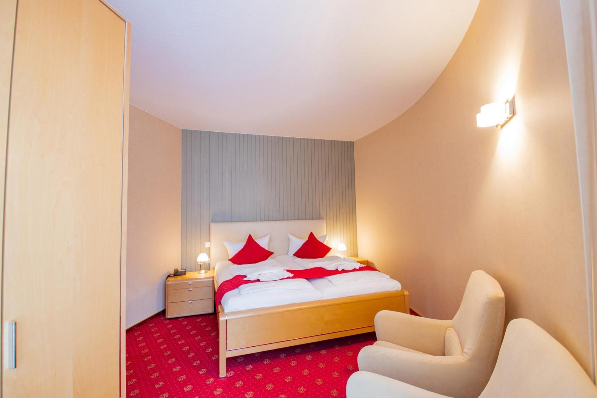 Seehotel Grossraschen Εξωτερικό φωτογραφία